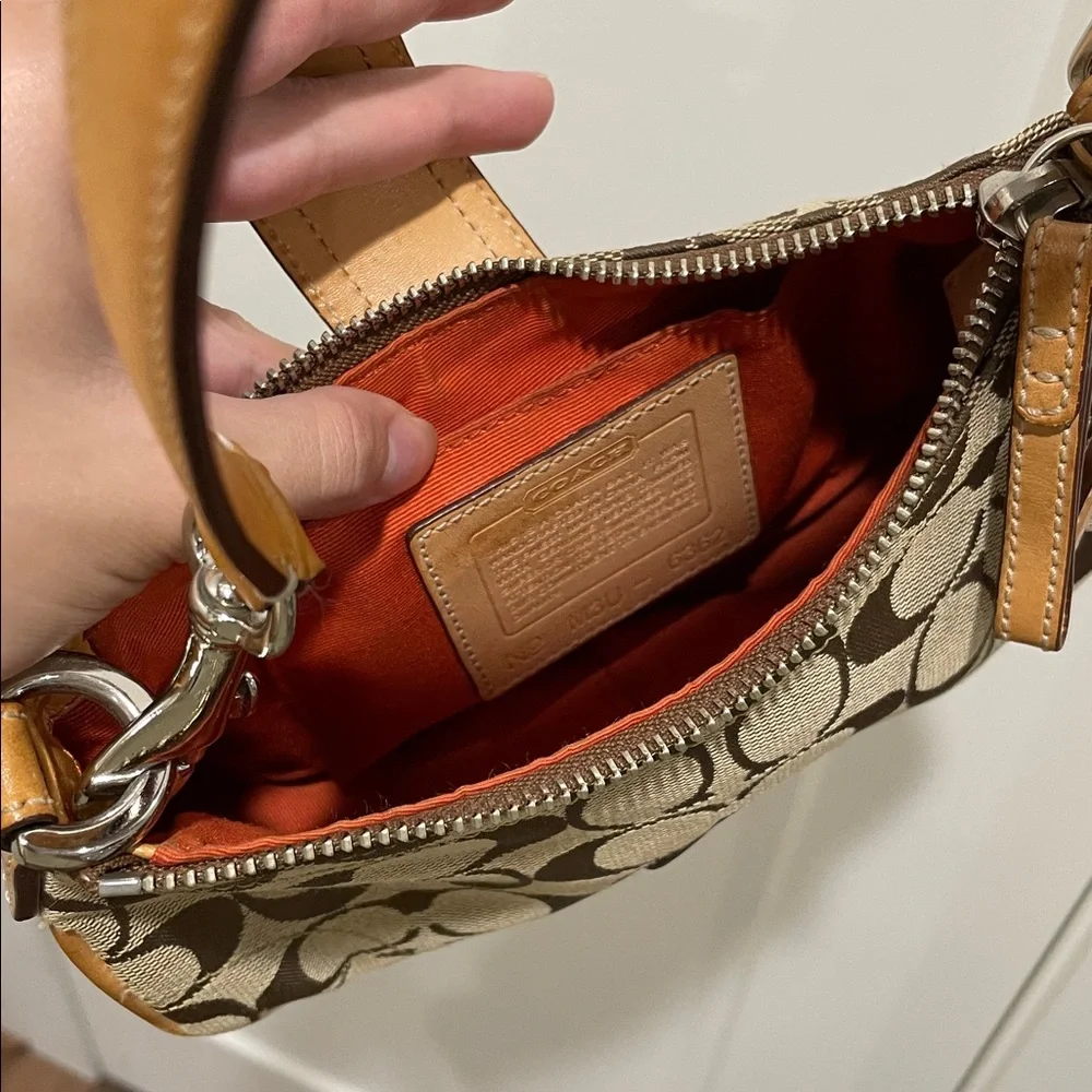 Coach Monogram Mini Demi Hamptons Buckle Bag - Picture 7 of 9